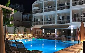Aggelos Apartments & Deluxe Studios